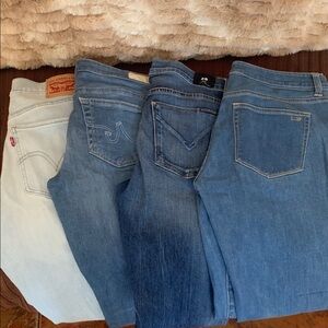 Bundle Women’s Denim Stretch Jeans Levi's, Vineyard Vines, AG and Hudson Skinny.